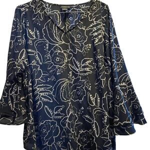 Liz Claiborne Black and‎ White Floral Print Blouse